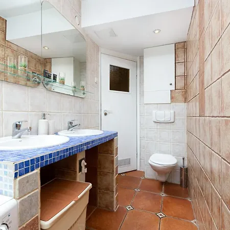 Niepodleglosci By Renters * Sopot